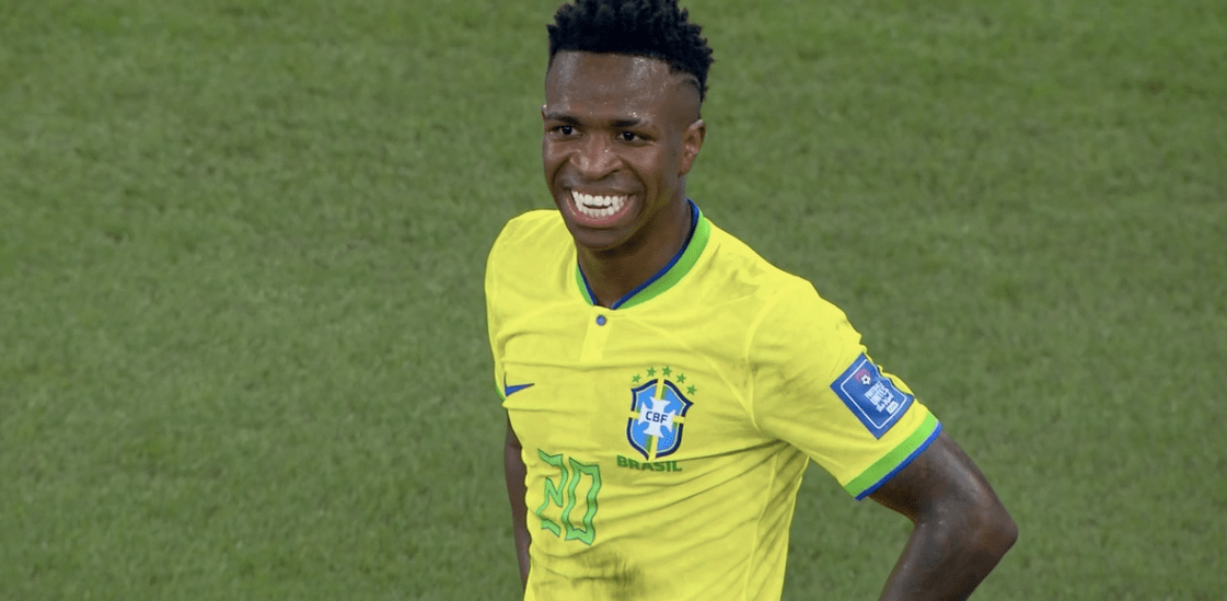 内马尔在塞尔维亚队比赛中出色防守,重要助攻引发热议!的简单介绍